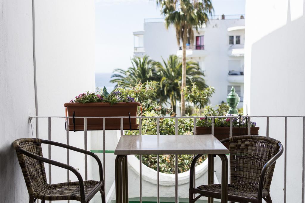 Hostal Mena Nerja Ngoại thất bức ảnh