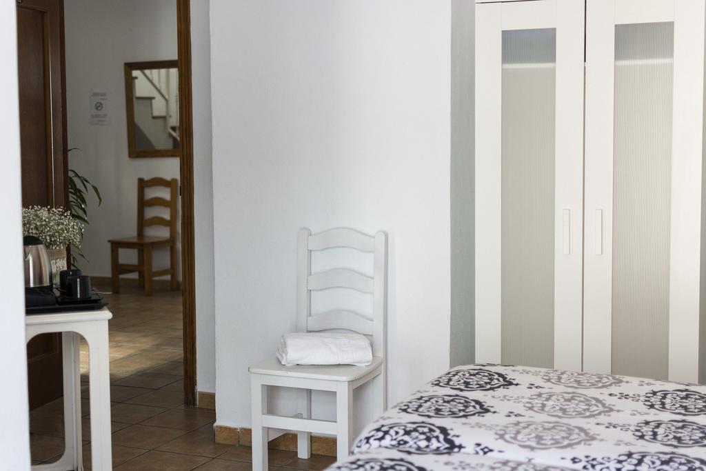 Hostal Mena Nerja Ngoại thất bức ảnh