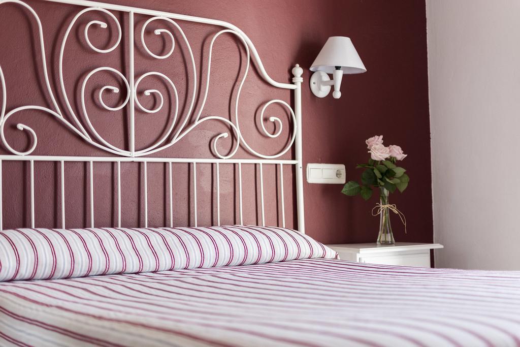 Hostal Mena Nerja Ngoại thất bức ảnh